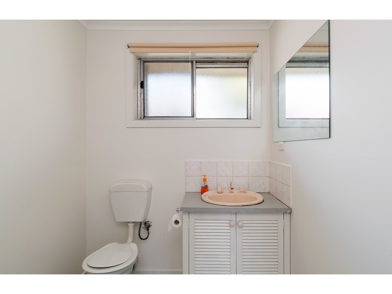 3/11 Churchill Road, Croydon VIC 3136