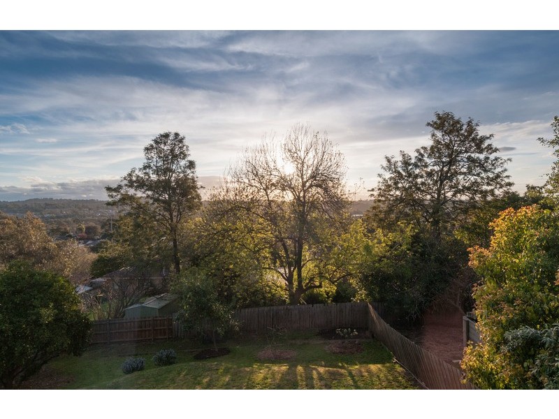 1 Meridian Court, Mooroolbark VIC 3138