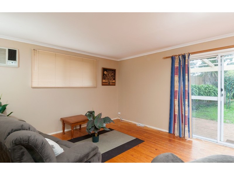 35 Swinburne Avenue, Mooroolbark VIC 3138