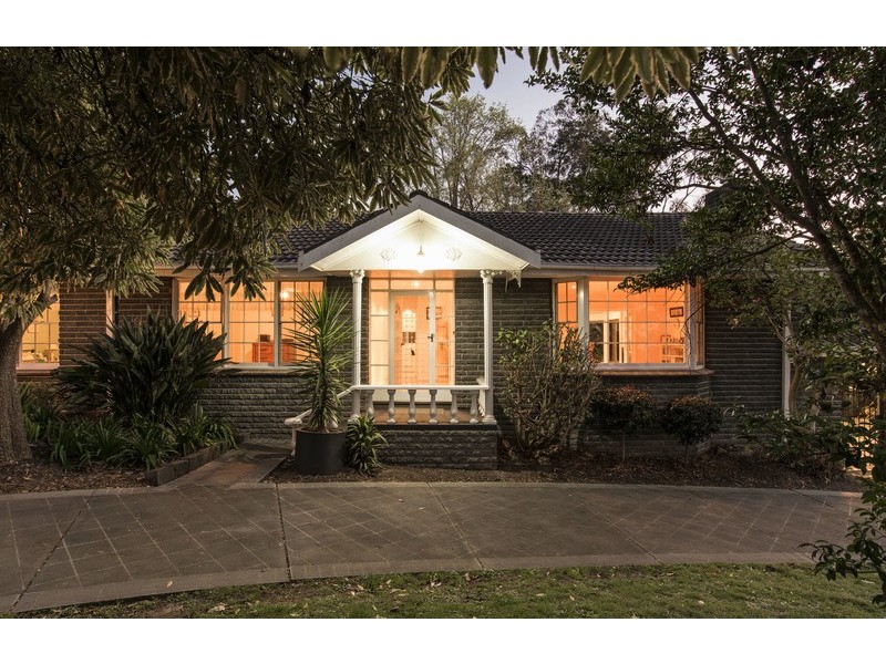 13 Macmillan Street, Mooroolbark VIC 3138