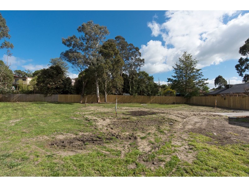 2-3 Lorna Court, Mooroolbark VIC 3138