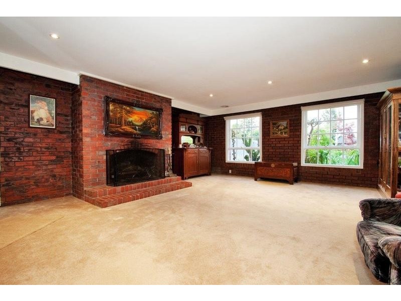 90 Taylor Road, Mooroolbark VIC 3138
