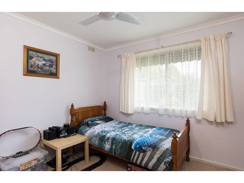 138 Hayrick Lane, Mooroolbark VIC 3138