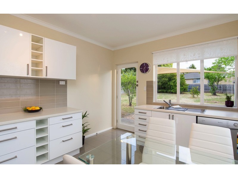 11 Binbrook Drive, Croydon VIC 3136