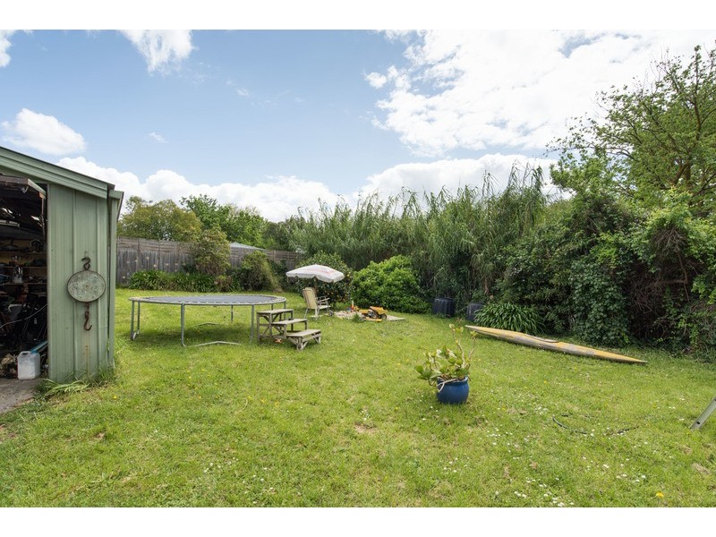 15 Hansen Road, Kilsyth VIC 3137