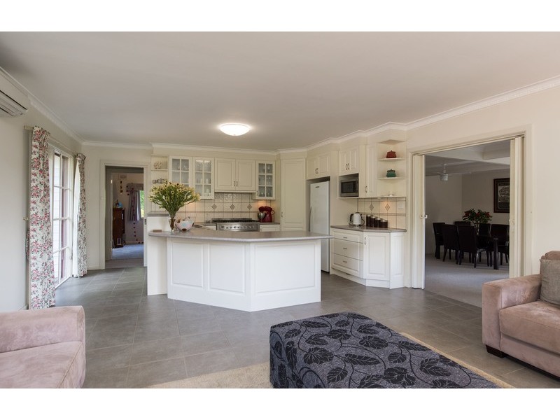 20 Bailey Grove, Wandin North VIC 3139