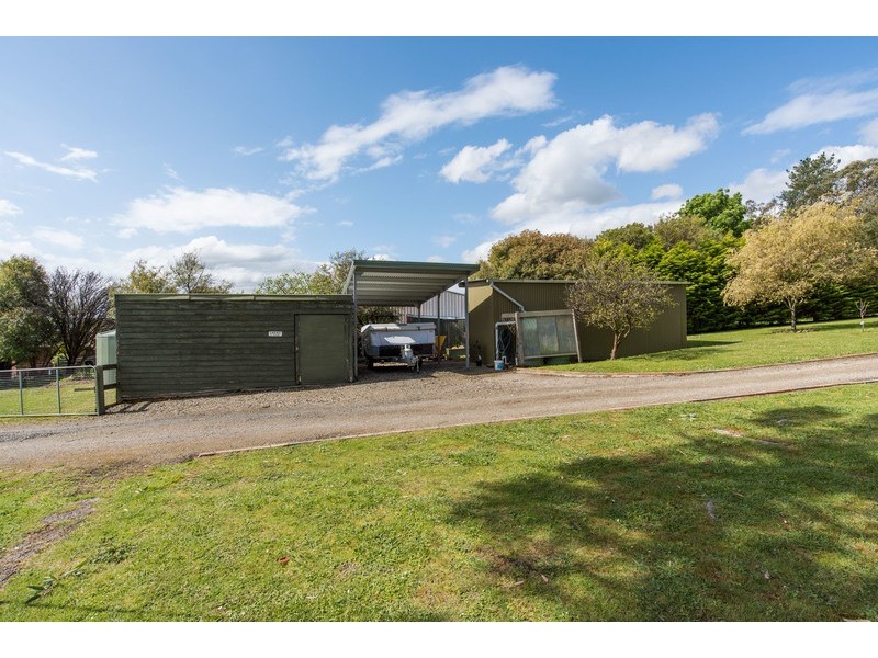 20 Bailey Grove, Wandin North VIC 3139