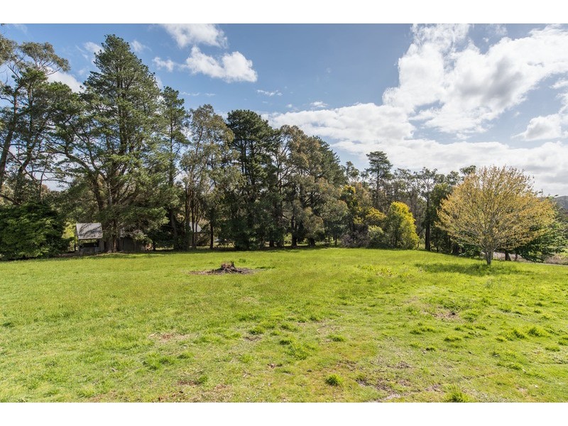 20 Bailey Grove, Wandin North VIC 3139