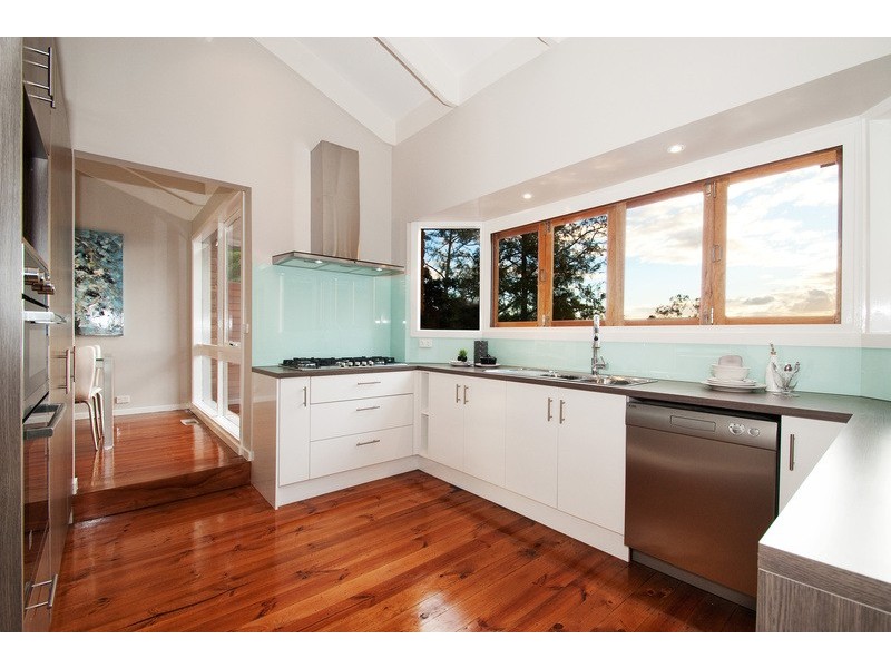 11 Arlie Crescent, Montrose VIC 3765