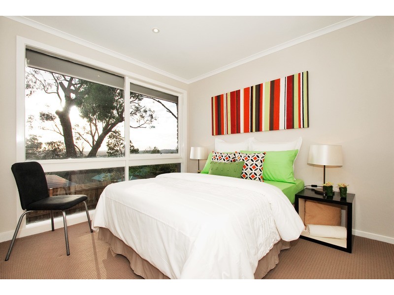 11 Arlie Crescent, Montrose VIC 3765