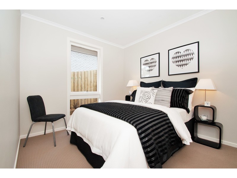 11 Arlie Crescent, Montrose VIC 3765