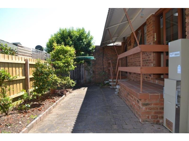 2/26 Jackson Street, Croydon VIC 3136