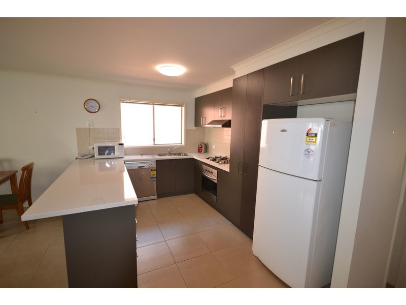 8/27 Canterbury Road, Montrose VIC 3765