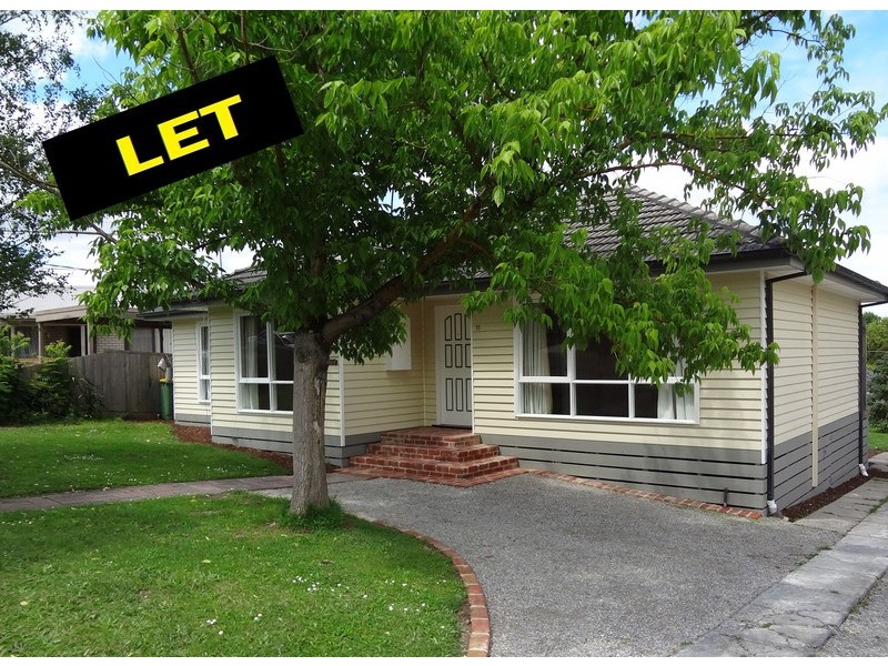 15 Kalimna Street, Mooroolbark VIC 3138