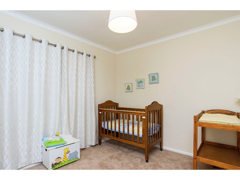 1/11 Binbrook Drive, Croydon VIC 3136