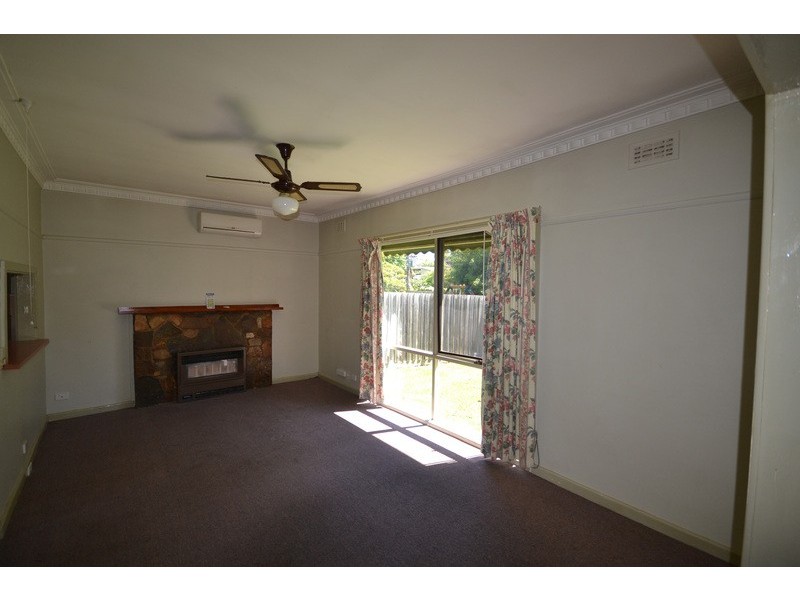 6 Eothen Lane, Kilsyth VIC 3137