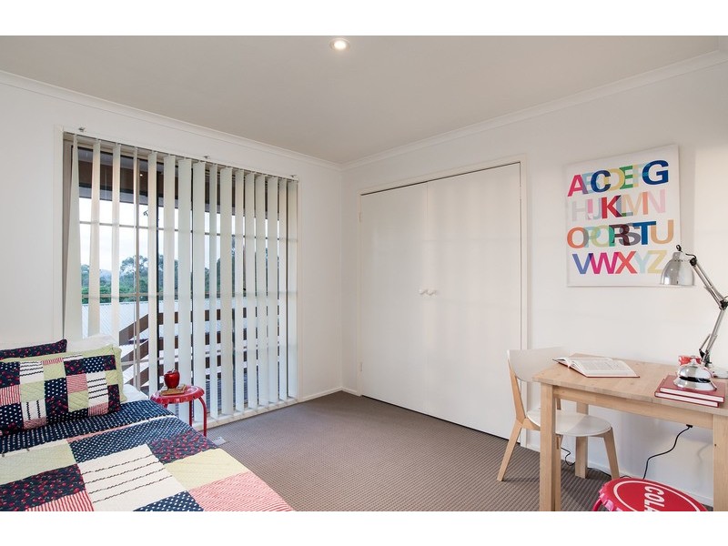 71 Zina Grove, Mooroolbark VIC 3138