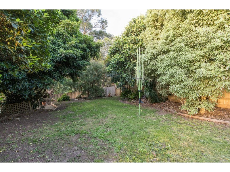 71 Zina Grove, Mooroolbark VIC 3138