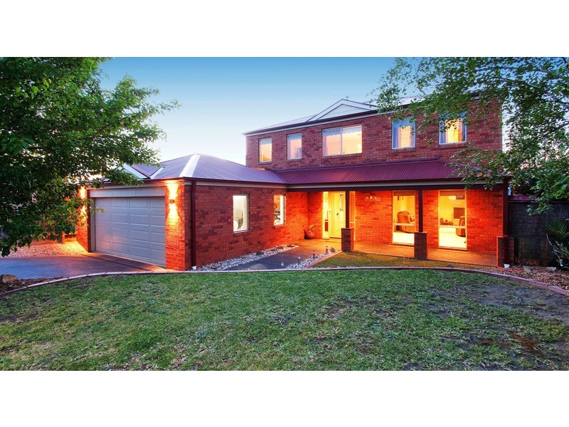 7 Freshfield Avenue, Mooroolbark VIC 3138
