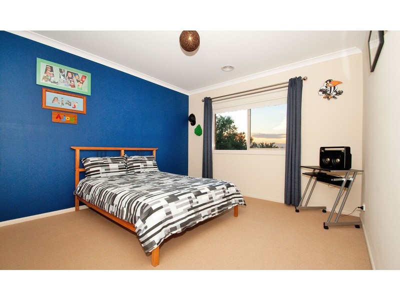 7 Freshfield Avenue, Mooroolbark VIC 3138