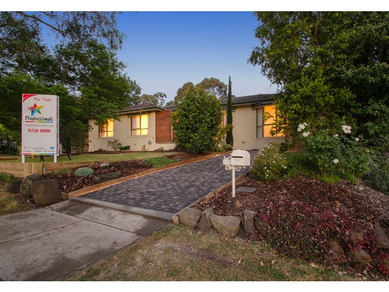 14 Blueberry Road, Mooroolbark VIC 3138