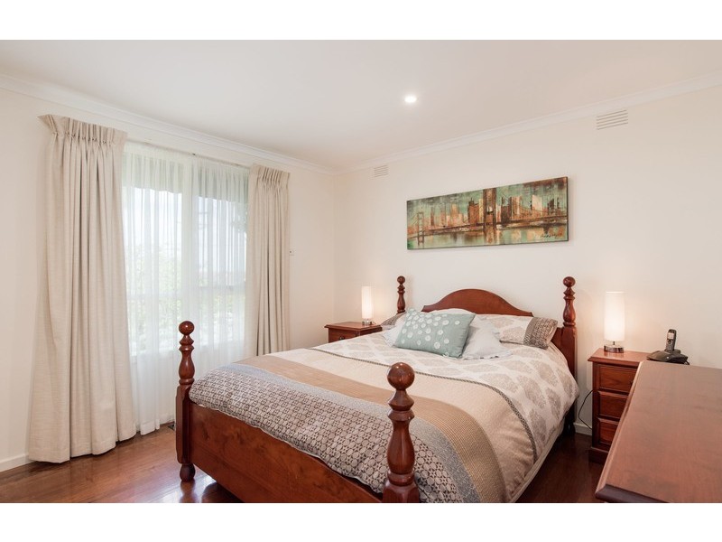 14 Blueberry Road, Mooroolbark VIC 3138