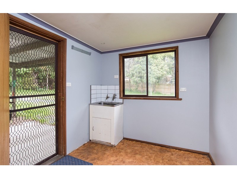 330 Warburton Highway, Wandin North VIC 3139