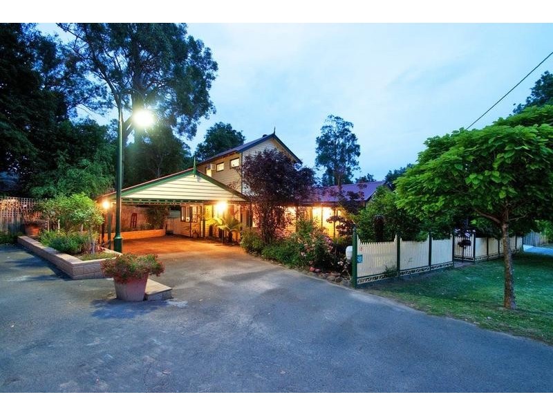 13 Trevallyn Close, Montrose VIC 3765