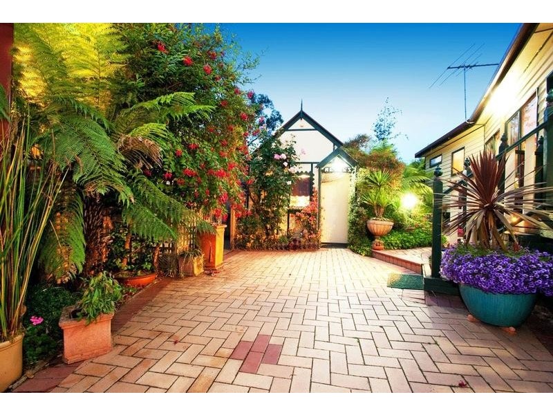 13 Trevallyn Close, Montrose VIC 3765