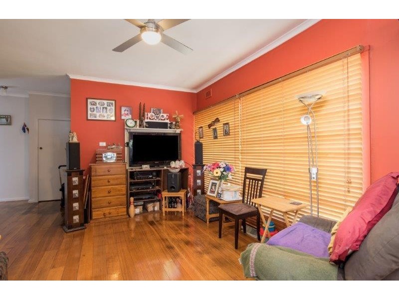 2 Canterbury Road, Montrose VIC 3765