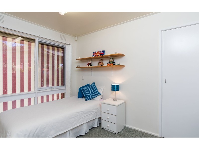 1/3 Tibarri Court, Mooroolbark VIC 3138