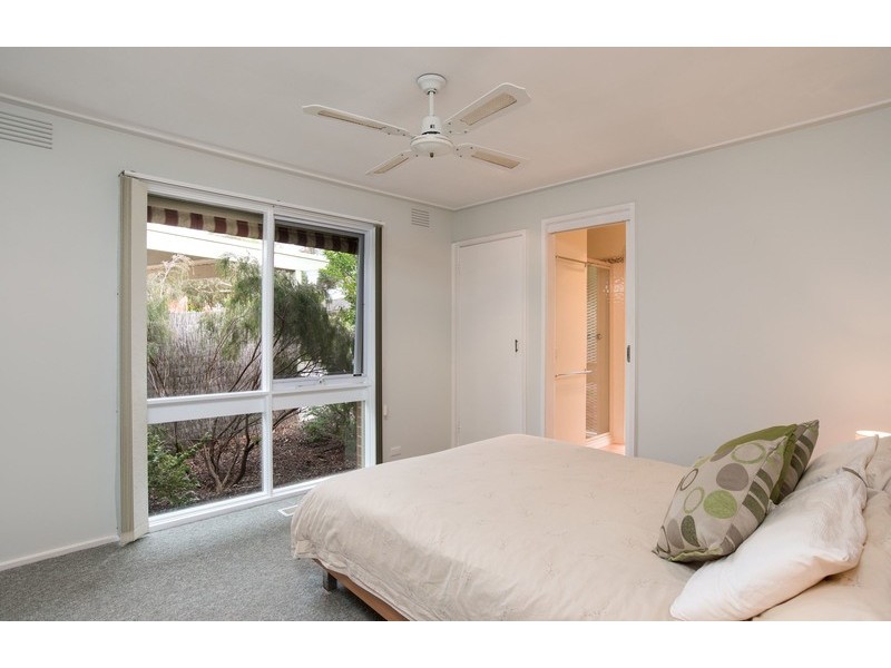 1/3 Tibarri Court, Mooroolbark VIC 3138