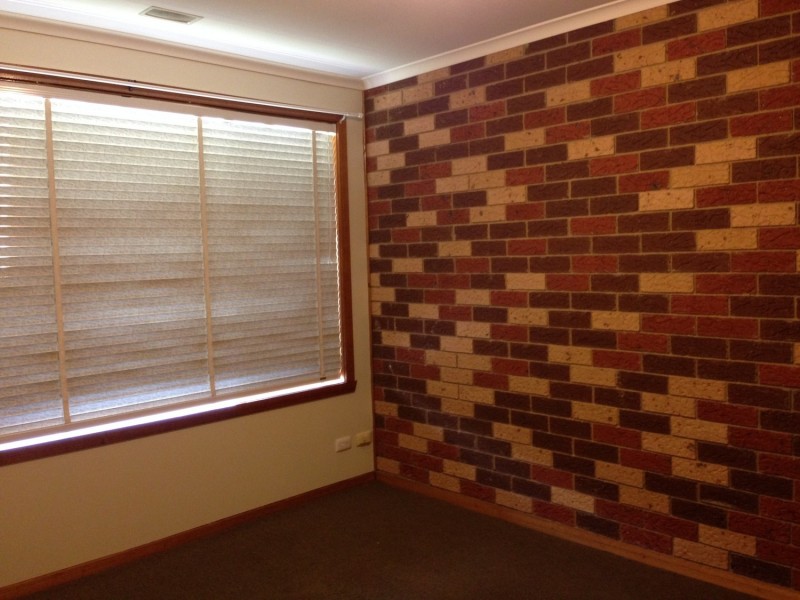 4/104 Sherlock Road, Mooroolbark VIC 3138