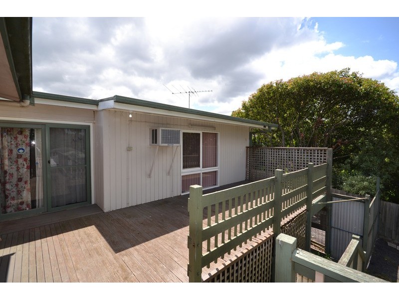 9 Kalimna Street, Mooroolbark VIC 3138