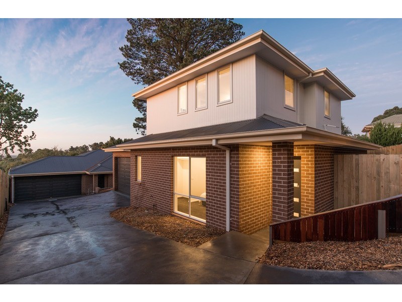 1-3/7 Canterbury Road, Montrose VIC 3765