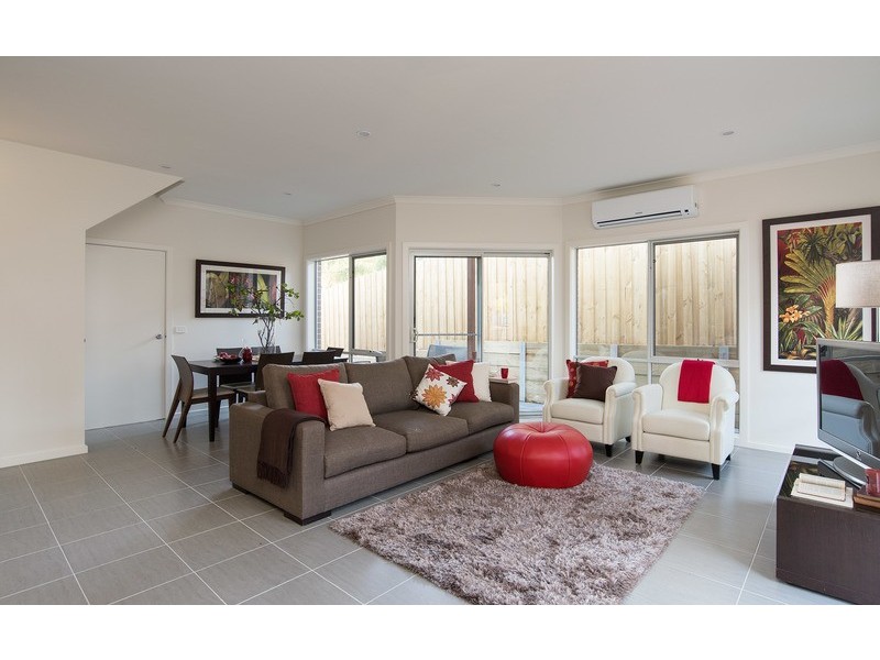 1-3/7 Canterbury Road, Montrose VIC 3765