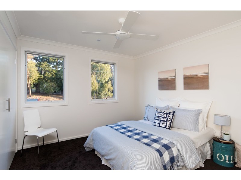 1-3/7 Canterbury Road, Montrose VIC 3765