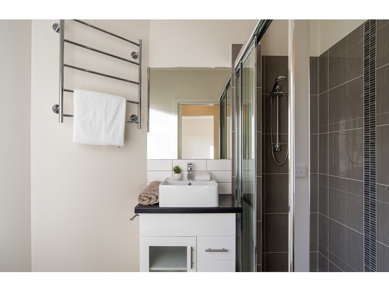 1-3/7 Canterbury Road, Montrose VIC 3765