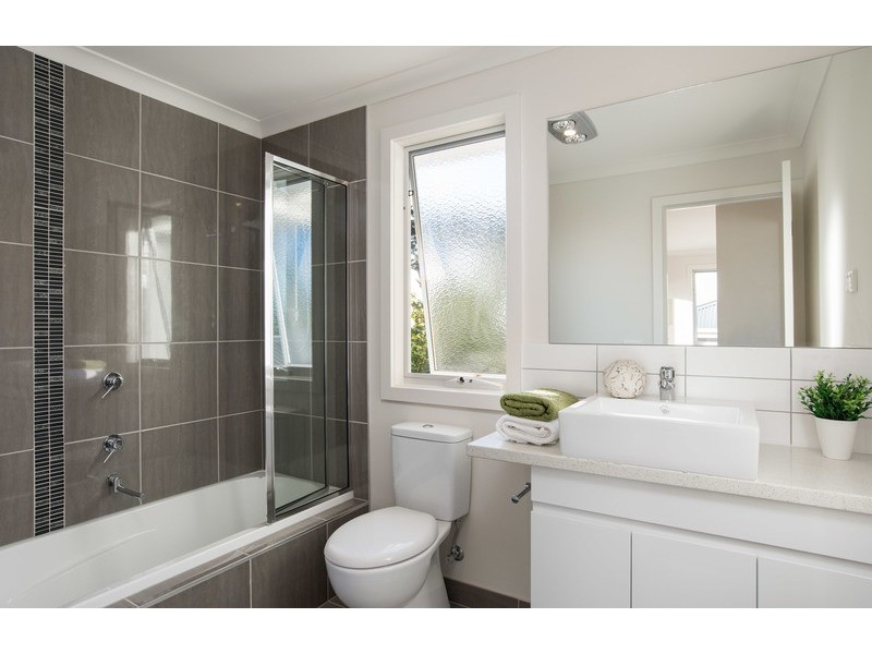 1-3/7 Canterbury Road, Montrose VIC 3765