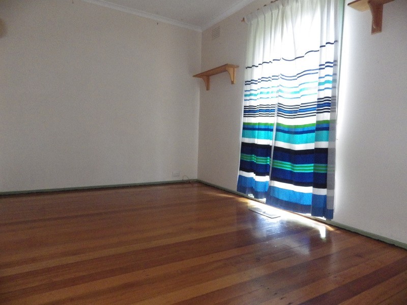 8 Westwood Pass, Chirnside Park VIC 3116