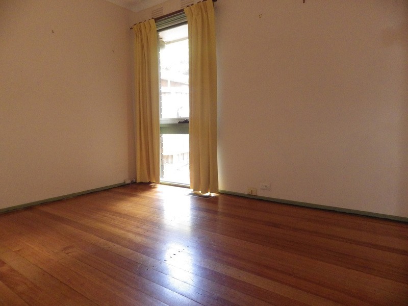 8 Westwood Pass, Chirnside Park VIC 3116