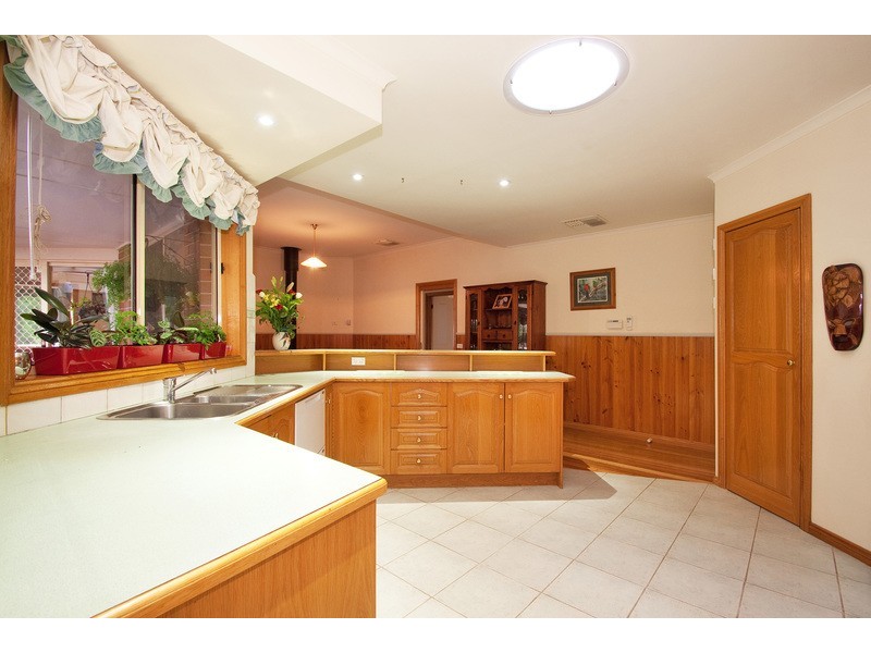 96 Eucalypt Drive, Lilydale VIC 3140