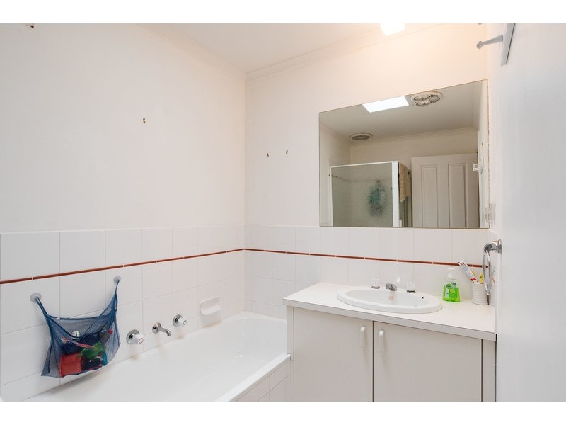 10 Belair Close, Seville VIC 3139