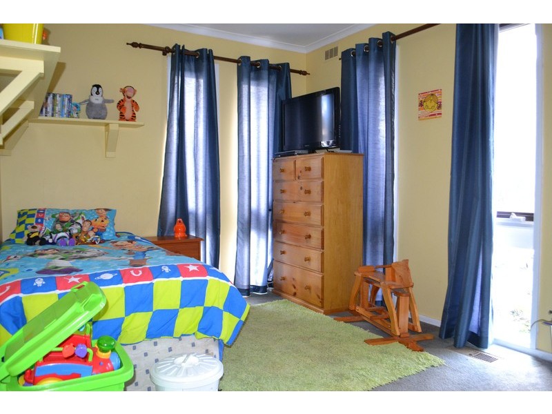 4 Arkarra Court, Mooroolbark VIC 3138