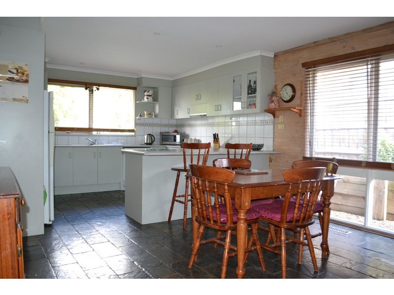 4 Arkarra Court, Mooroolbark VIC 3138