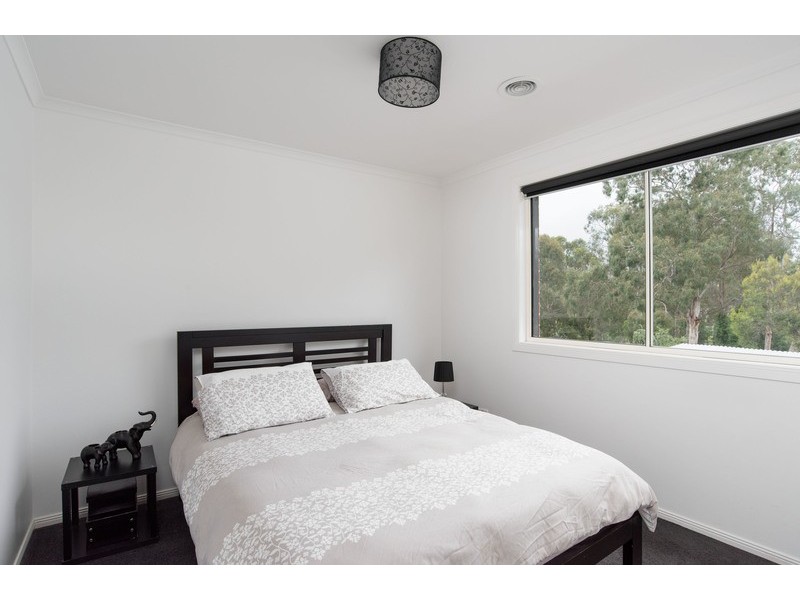 2 Carmella Close, Chirnside Park VIC 3116