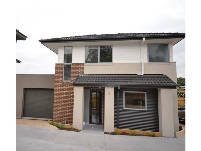 4/162 Hull Road, Mooroolbark VIC 3138