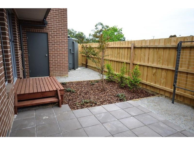 4/162 Hull Road, Mooroolbark VIC 3138