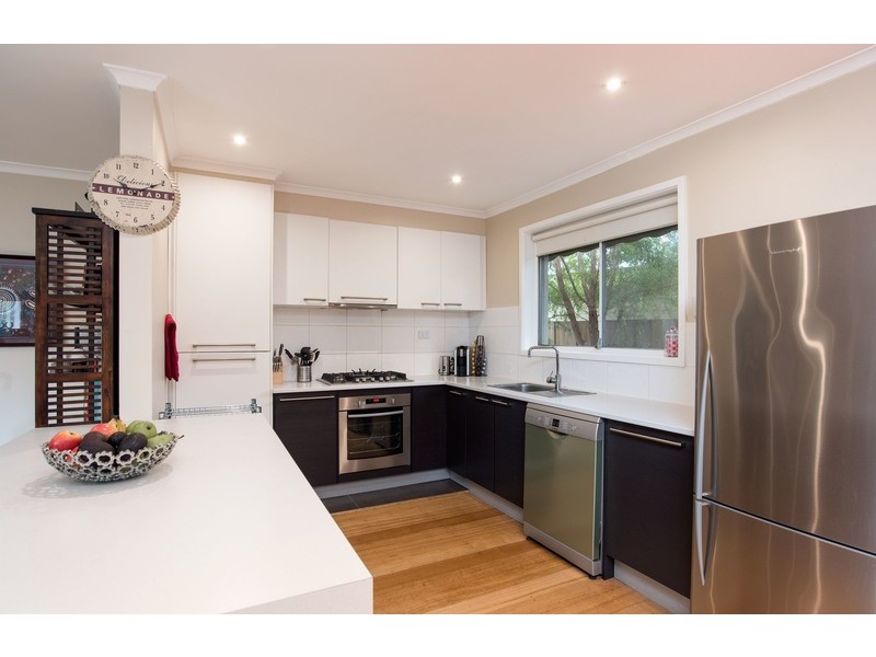 63 Blackburn Road, Mooroolbark VIC 3138