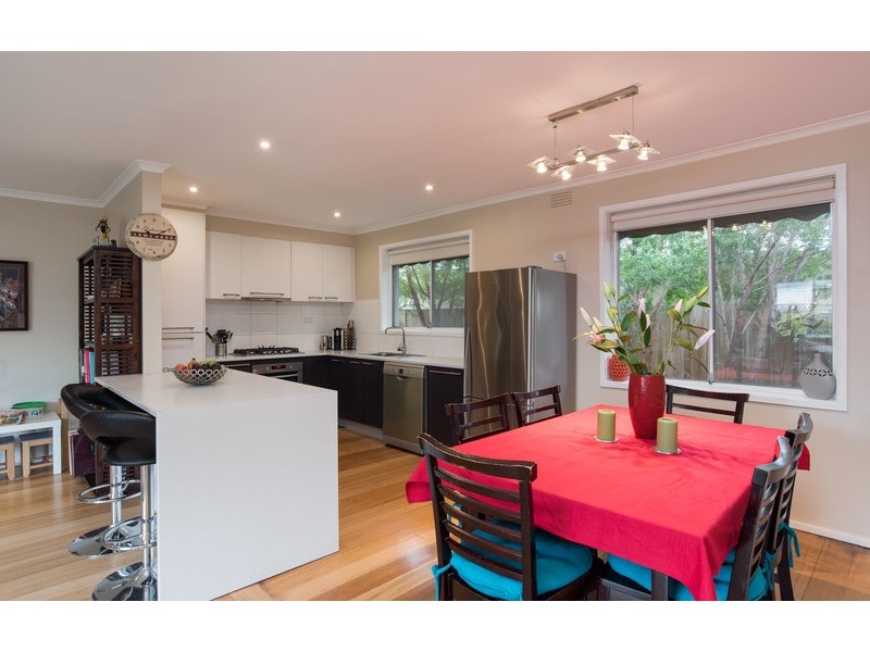 63 Blackburn Road, Mooroolbark VIC 3138